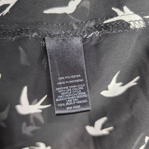 Womens Express Black Sheer Portofino Shirt White Bird Print Button Up Size XS - Picture 3 of 7